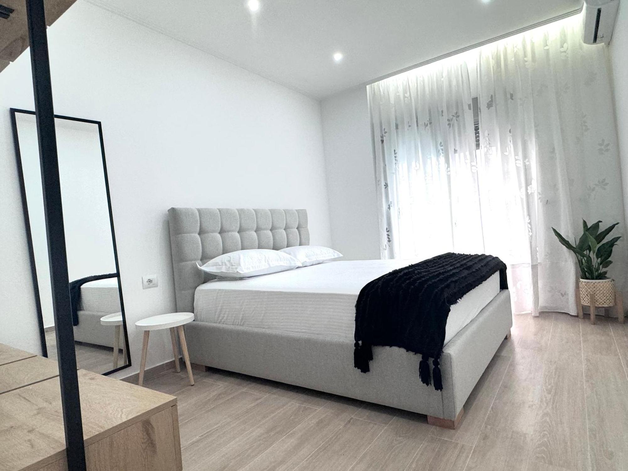 Sunset Hill Apartments Sarande Exterior photo